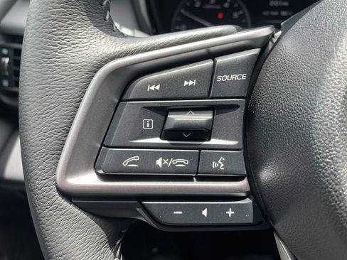 Used 2025 Subaru Outback Premium w/ Popular Package #1 image 9