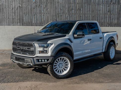 Used 2020 Ford F150 Raptor w/ Equipment Group 802A Luxury image 2