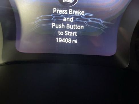 Used 2025 Jeep Compass Trailhawk AWD/4WD image 32