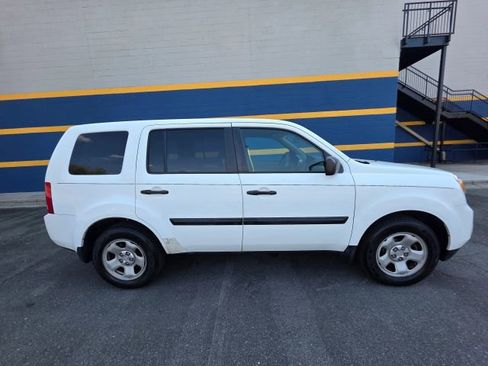 Used 2013 Honda Pilot LX image 4