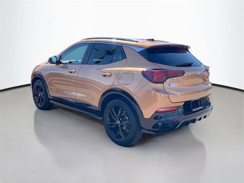 Used 2024 Buick Encore GX Sport Touring w/ Comfort Package image 5