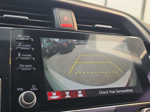 Used 2019 Honda Civic Sport image 32