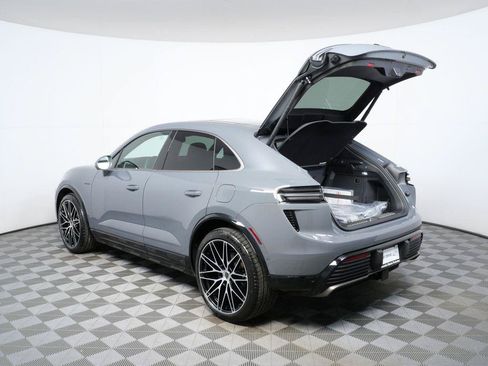 New 2026 Porsche Macan Turbo Electric AWD/4WD image 30