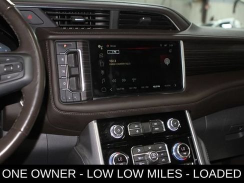 Used 2022 GMC Yukon XL Denali AWD/4WD image 21