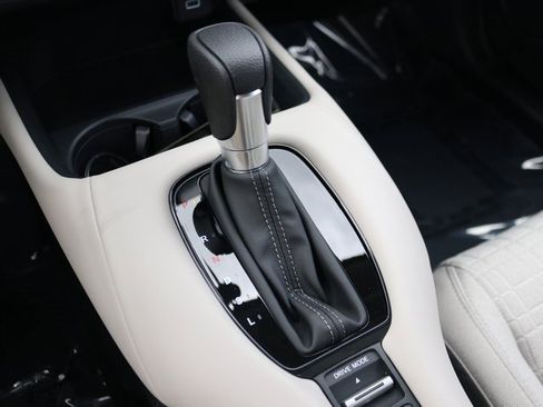 New 2025 Honda HR-V LX image 19