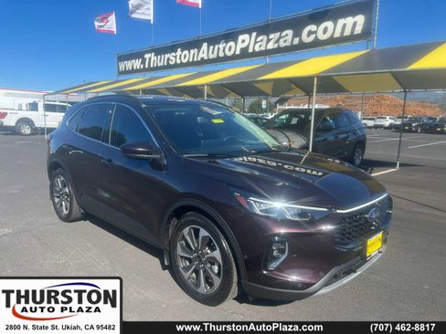 Used 2023 Ford Escape Platinum w/ Premium Technology Package image 1