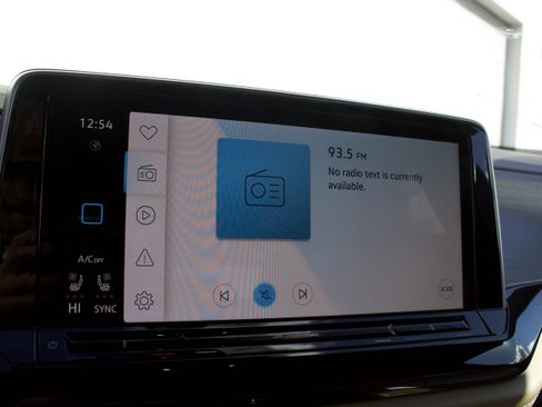 New 2026 Volkswagen Atlas Cross Sport SE AWD/4WD image 21