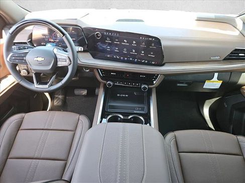 New 2026 Chevrolet Tahoe High Country AWD/4WD image 15