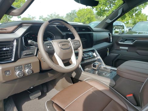 New 2026 GMC Sierra 1500 Denali AWD/4WD image 11