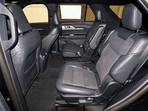 New 2026 Ford Explorer ST w/ Sun And Sound Package image 14