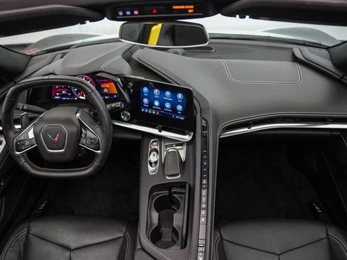 Used 2020 Chevrolet Corvette Stingray Coupe w/ 1LT RWD image 12