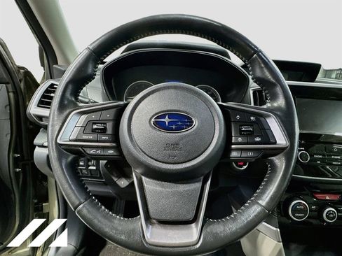 Used 2020 Subaru Forester Premium AWD/4WD image 11