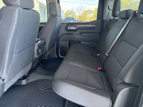 New 2026 Chevrolet Silverado 1500 RST w/ Z71 Off-Road Package image 11