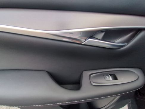 Used 2023 INFINITI QX50 Luxe FWD image 19