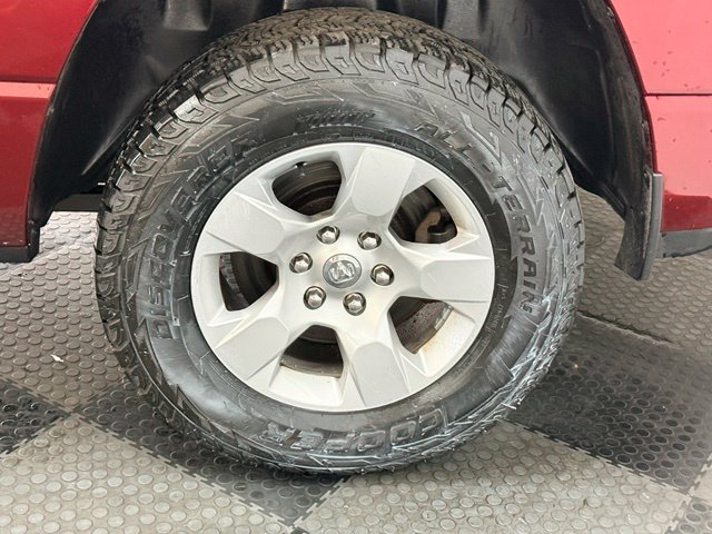 Used 2020 RAM 1500 Big Horn AWD/4WD image 13