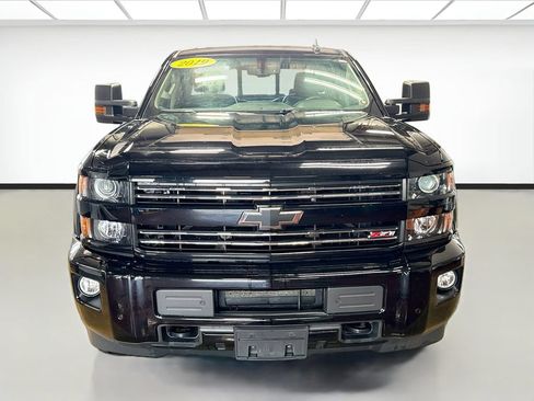 Used 2019 Chevrolet Silverado 2500 LTZ w/ Midnight Edition AWD/4WD image 2