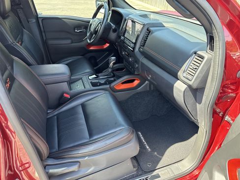 Used 2023 Nissan Frontier Pro-X w/ Pro-X Premium Package image 32