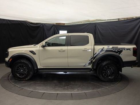Used 2025 Ford Ranger Raptor AWD/4WD image 8