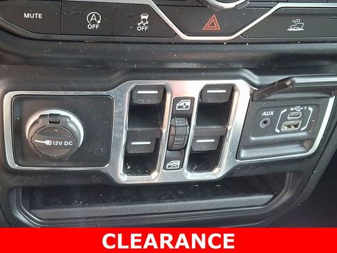 Used 2022 Jeep Wrangler Unlimited Sport AWD/4WD image 24