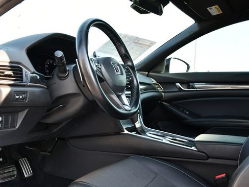 Used 2022 Honda Accord Sport image 16