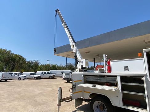 Used 2011 Ford F550 2WD Regular Cab Super Duty w/ Payload Upgrade Pkg image 42