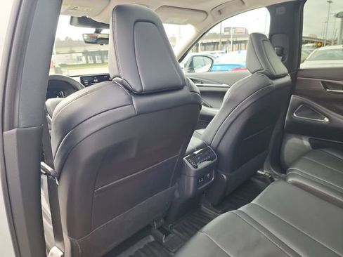 Used 2023 INFINITI QX60 Luxe w/ Vision Package image 23