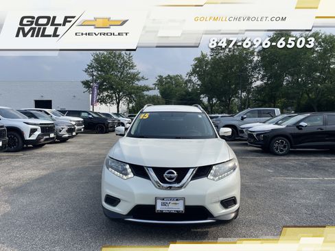 Used 2015 Nissan Rogue SV w/ SV Premium Package AWD/4WD image 2