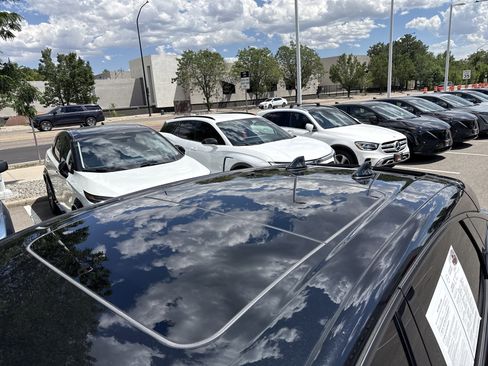 Certified 2024 Nissan Ariya AWD image 11