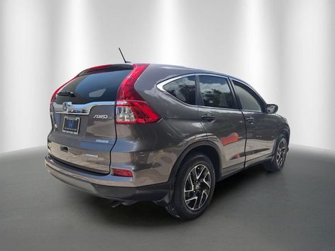 Used 2016 Honda CR-V SE image 3