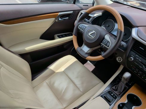 Used 2018 Lexus RX 350 FWD w/ Premium Package image 34