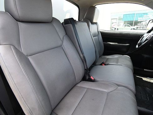 Used 2015 Toyota Tundra SR image 21