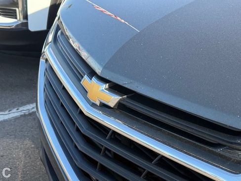 Used 2020 Chevrolet Equinox LS FWD image 15