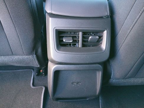 New 2026 Chevrolet Equinox EV LT image 27