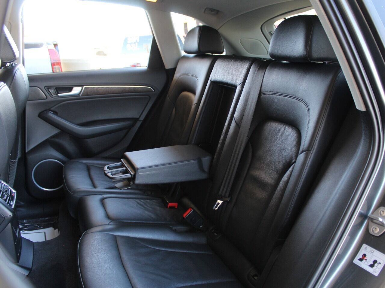 Used 2015 Audi Q5 2.0T Premium Plus w/ Technology Package AWD/4WD image 15