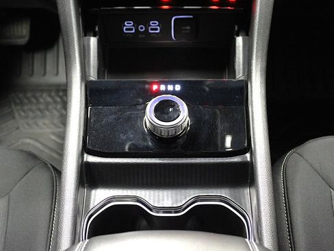 Certified 2025 Jeep Grand Cherokee Laredo X w/ Luxury Tech Group I AWD/4WD image 23