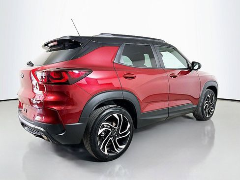 Used 2025 Chevrolet TrailBlazer RS w/ Convenience Package AWD/4WD image 7
