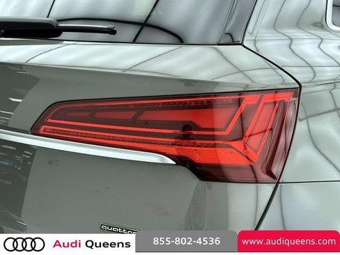 Used 2023 Audi Q5 2.0T Premium w/ Convenience Package AWD/4WD image 9