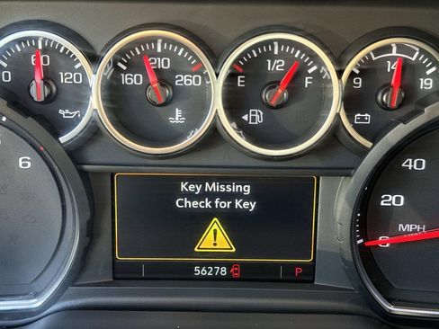 Used 2023 Chevrolet Tahoe LS image 28