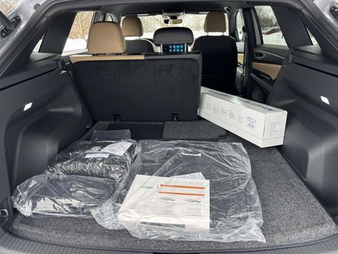 New 2026 Volkswagen Atlas Cross Sport SE AWD/4WD image 9