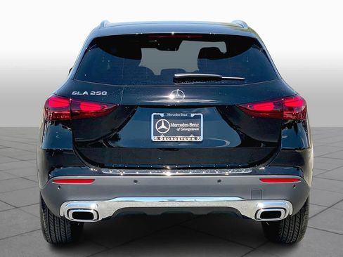 Used 2025 Mercedes-Benz GLA 250 image 5