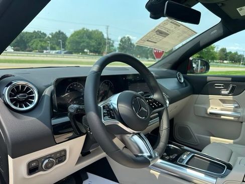 New 2026 Mercedes-Benz GLA 250 4MATIC image 15