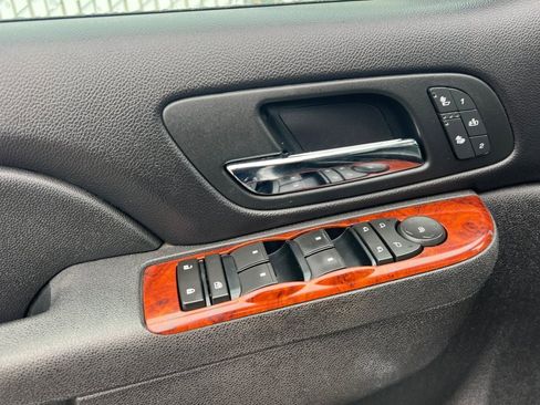 Used 2010 GMC Yukon SLT image 8