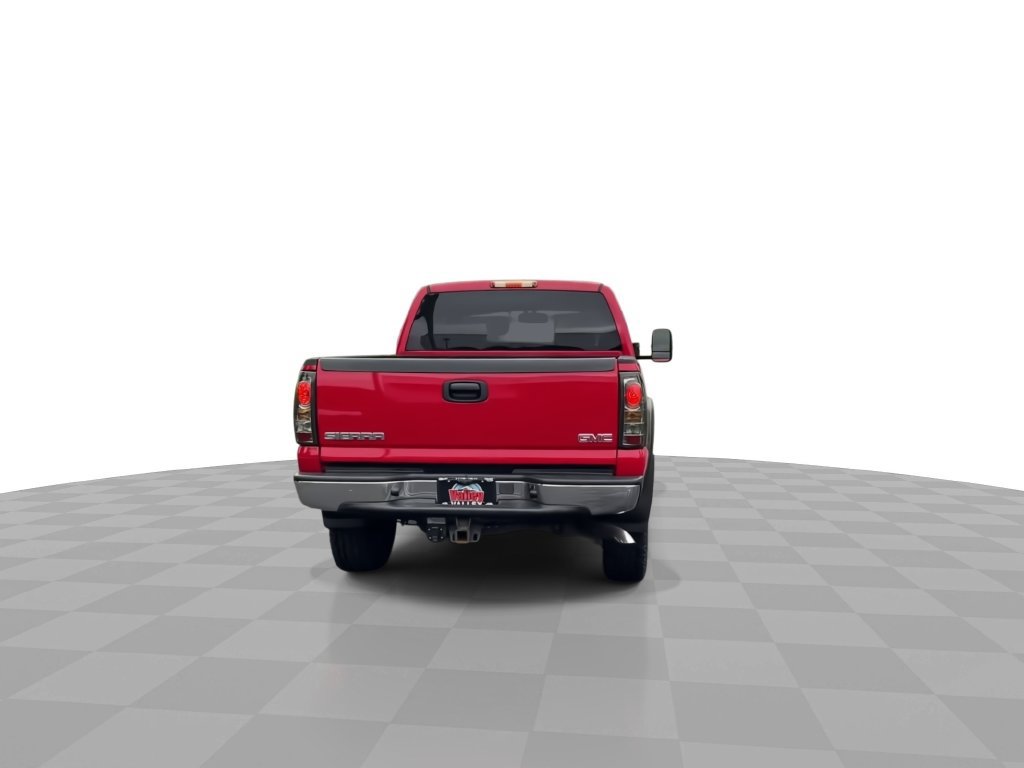Used 2004 GMC Sierra 2500 SLE w/ Heavy-Duty Power Package AWD/4WD image 7