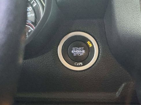 Used 2022 RAM 1500 Big Horn image 25