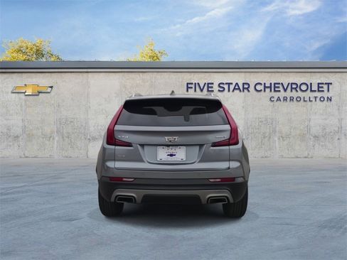 Used 2023 Cadillac XT4 Premium Luxury image 7