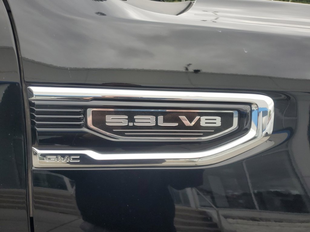 Used 2025 GMC Sierra 1500 SLT AWD/4WD image 9
