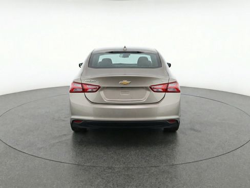 Used 2024 Chevrolet Malibu LT image 7
