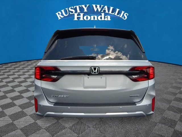 New 2027 Honda Odyssey Touring image 4