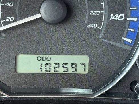 Used 2010 Subaru Forester 2.5X Premium AWD/4WD image 11