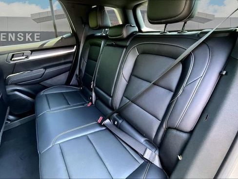 New 2026 GMC Terrain Elevation w/ Elevation Premium Package AWD/4WD image 11